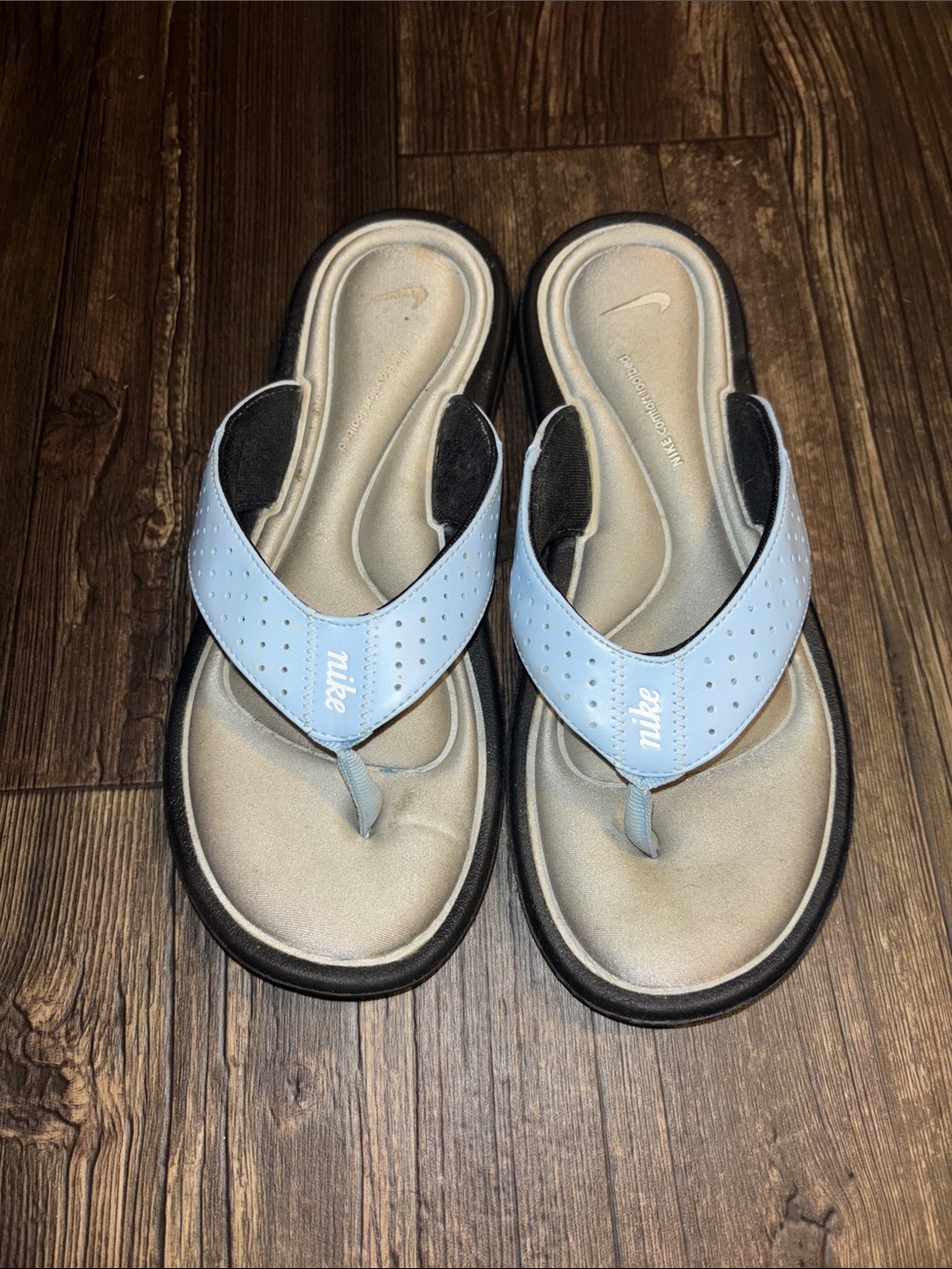 Nike Women’s Light Blue Thong Slide Sandals